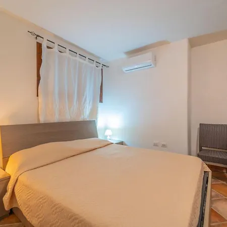 Filomena - By Searly فيلة *