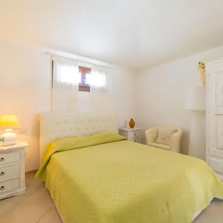 Filomena - By Searly فيلة