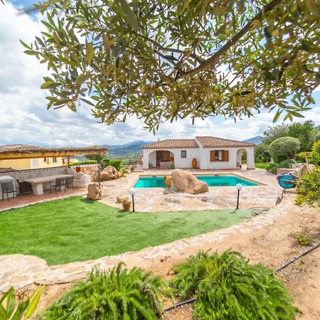 Filomena - By Searly Villa Agrustos