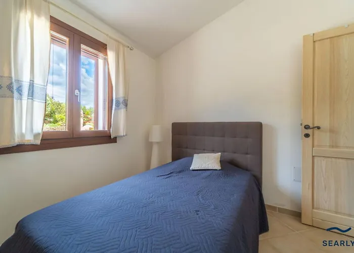 Filomena - By Searly